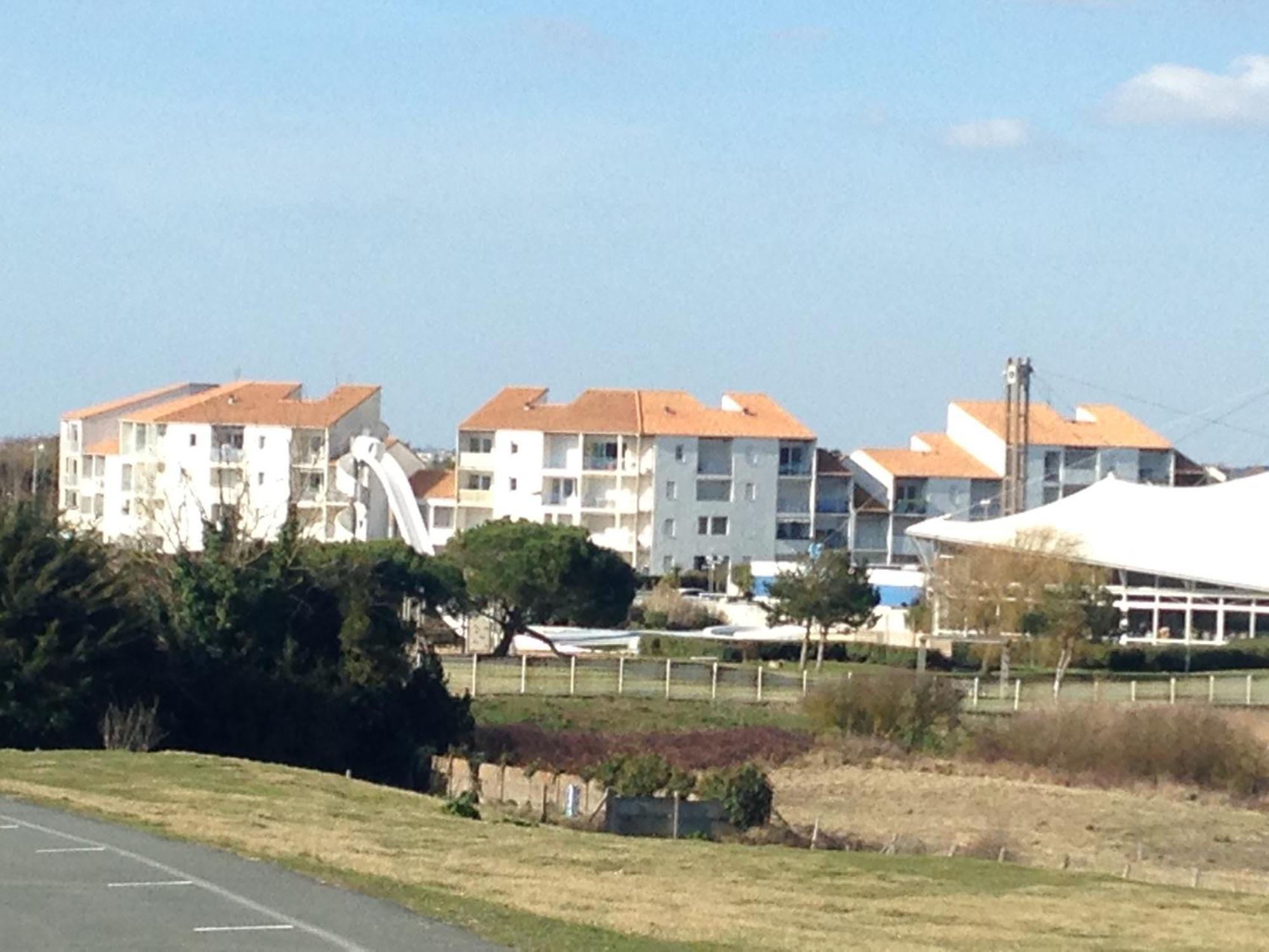 Duplex 3 Pieces A Deux Pas De La Plage Avec Parking - 4 Pers - Fr-1-706-16 Chatelaillon-Plage Exterior photo